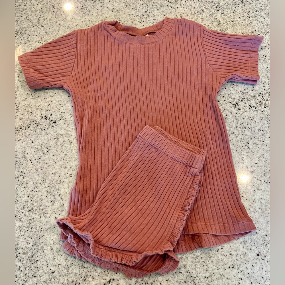 Kate Quinn outfit matching set girls size 6